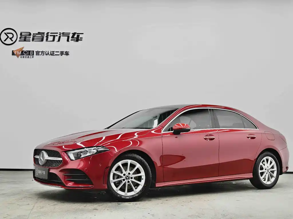 Mercedes-Benz A-Class 2022 — фото 1