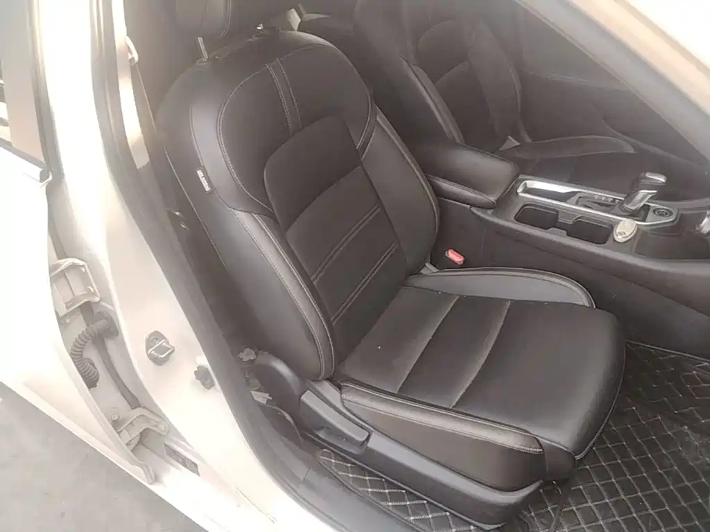 Nissan Sylphy 2020 — фото 20