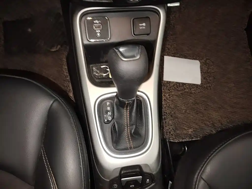 Jeep Compass 2020 — фото 6
