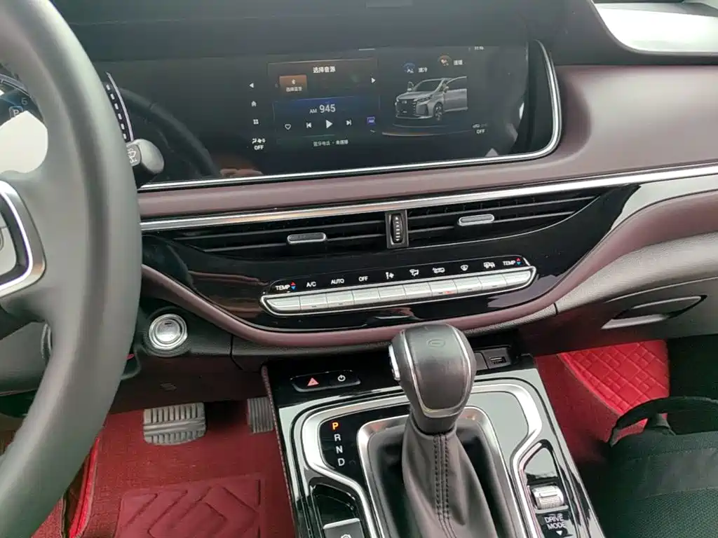 GAC Trumpchi M6 2024 — фото 13
