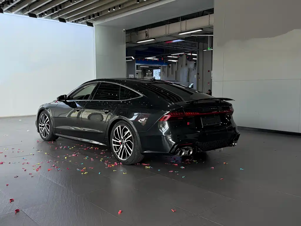 Audi A7 2018 — фото 20