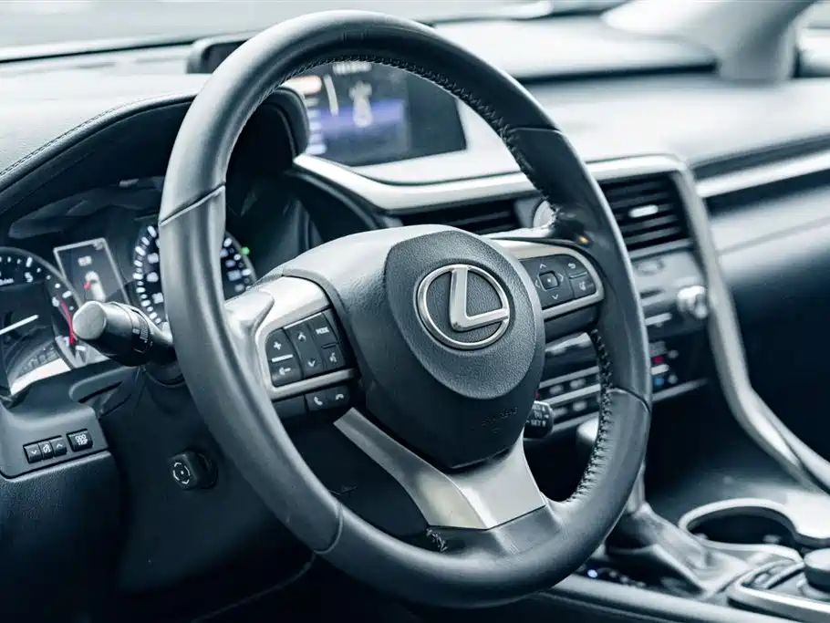 Lexus RX 2016 — фото 9