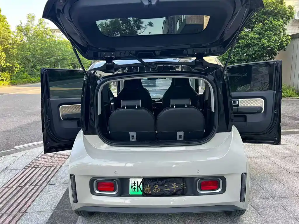 Baojun Kiwi EV 2022 — фото 9