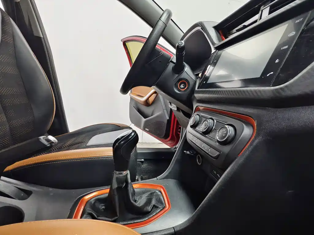 Chery Tiggo 3x 2017 — фото 14
