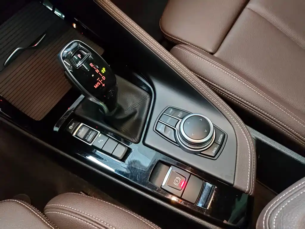 BMW X2 2020 — фото 10