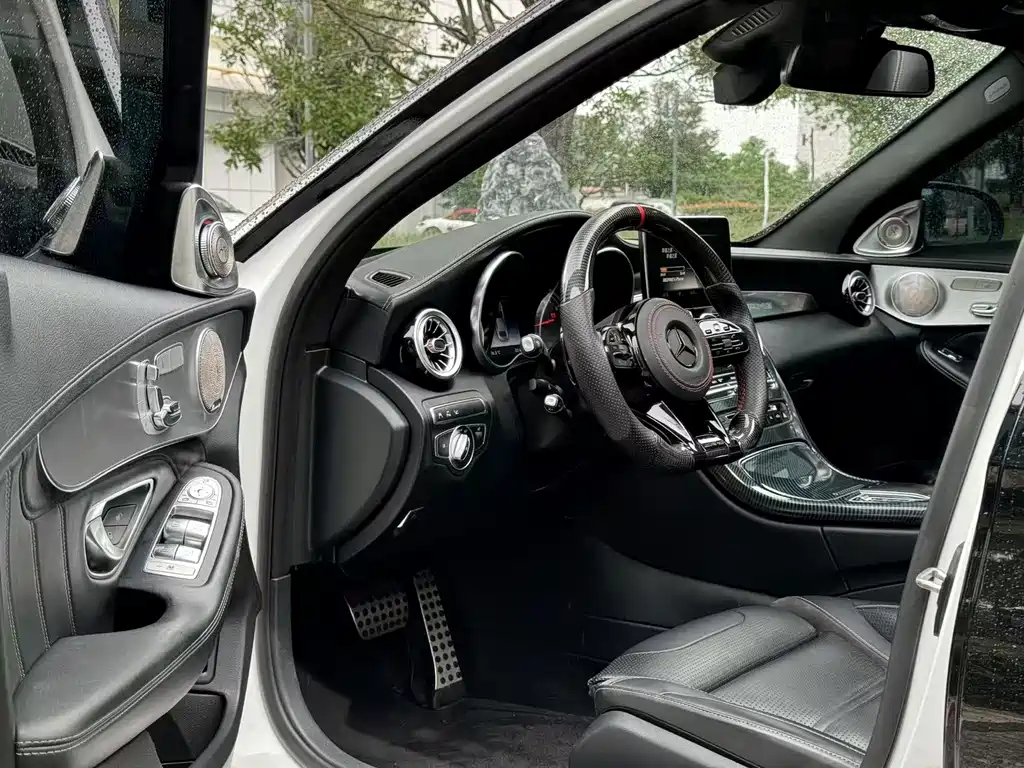 Mercedes-Benz C-Class AMG 2019 — фото 4