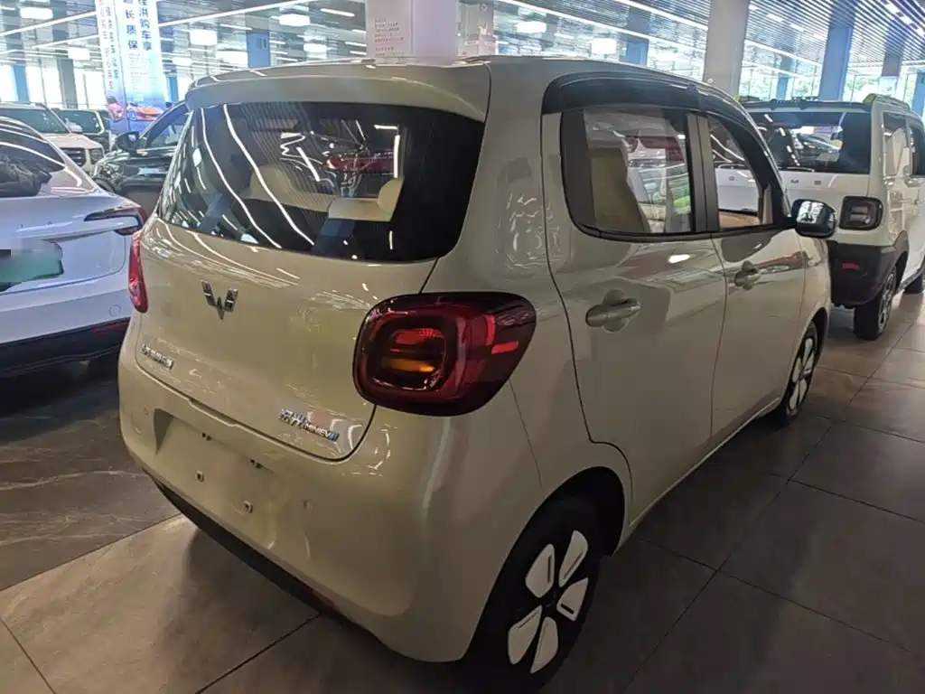 Wuling MINIEV 2025
