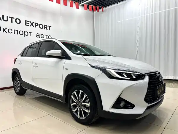 Toyota Yaris L 2022