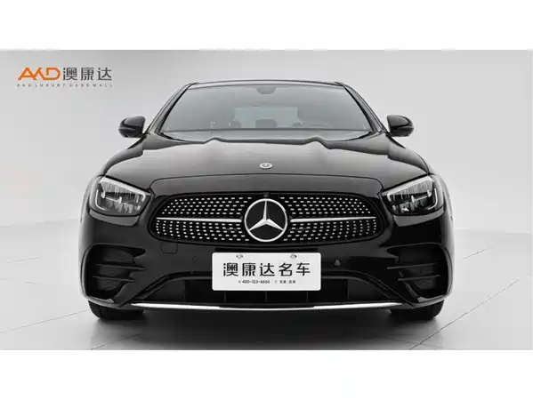 Mercedes-Benz E-Class 2024