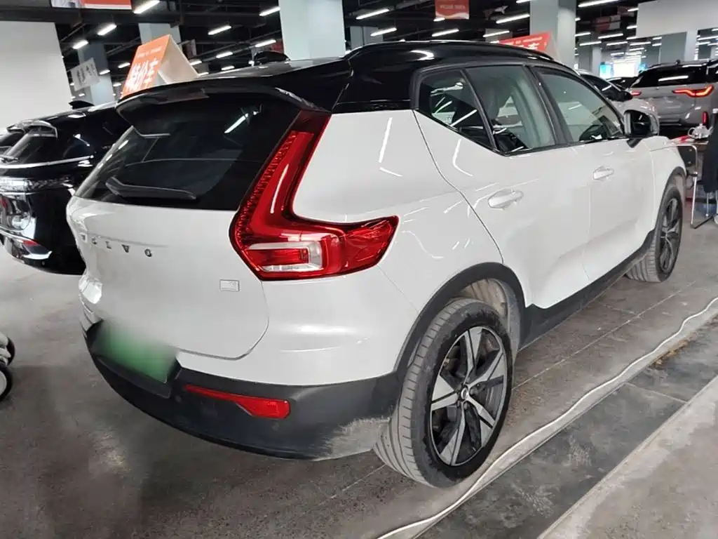 Volvo XC40 NEV 2021