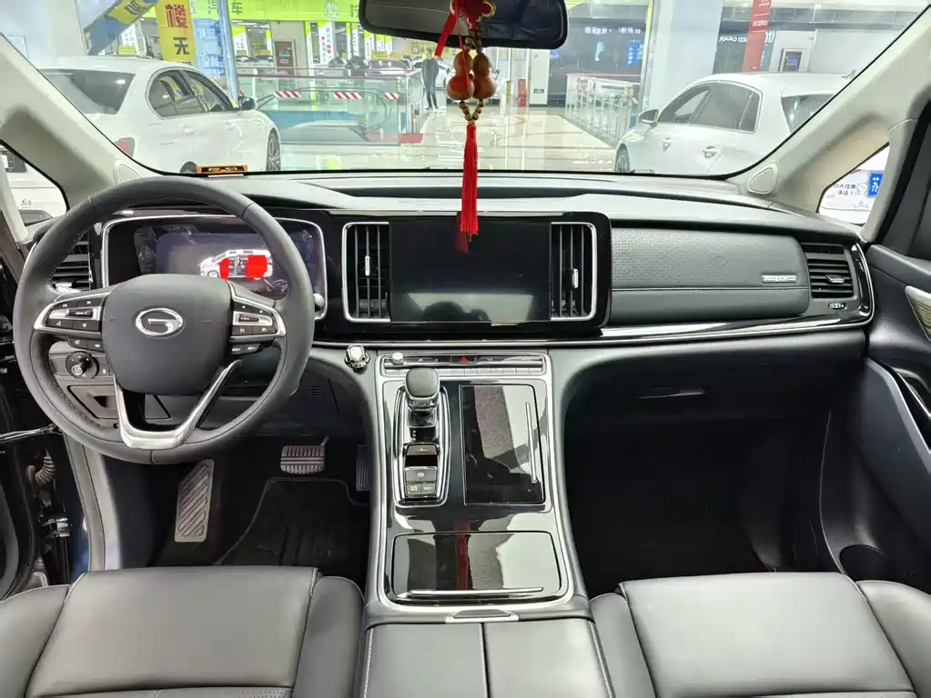 GAC Motor Trumpchi M8 2023 — фото 10