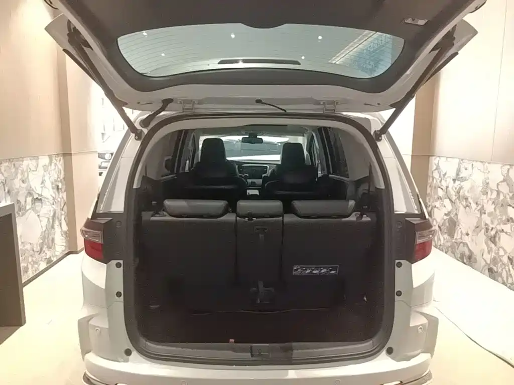 Honda Odyssey 2021 — фото 19