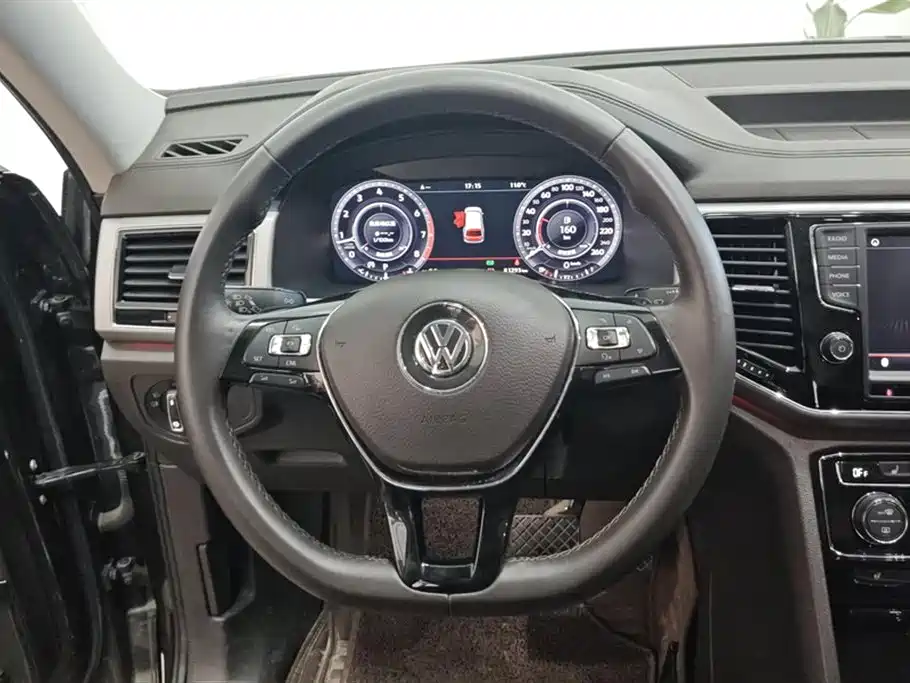 Volkswagen Teramont 2018 — фото 15
