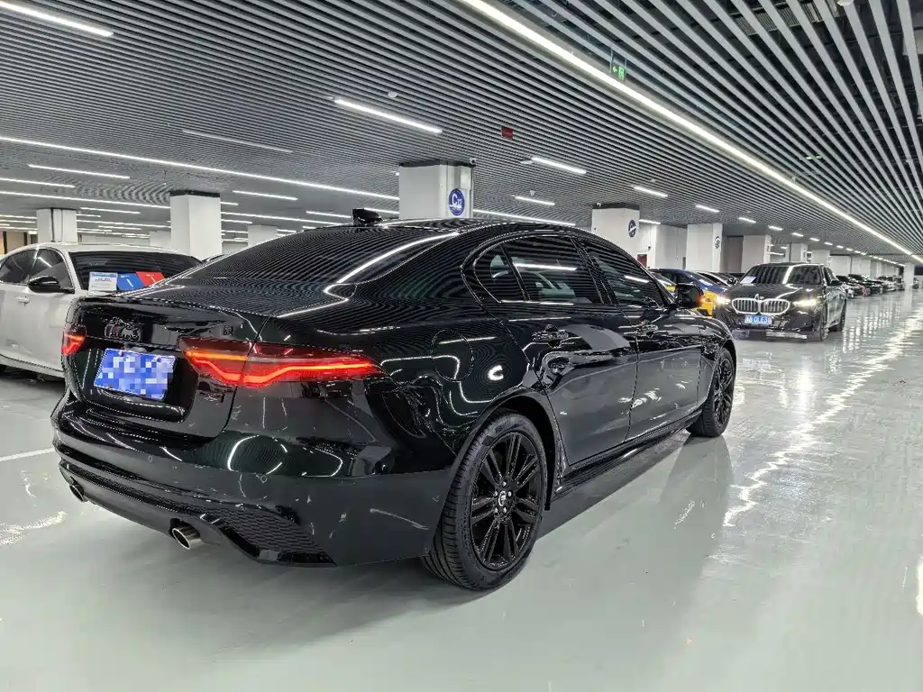 Jaguar XEL 2024 — фото 16