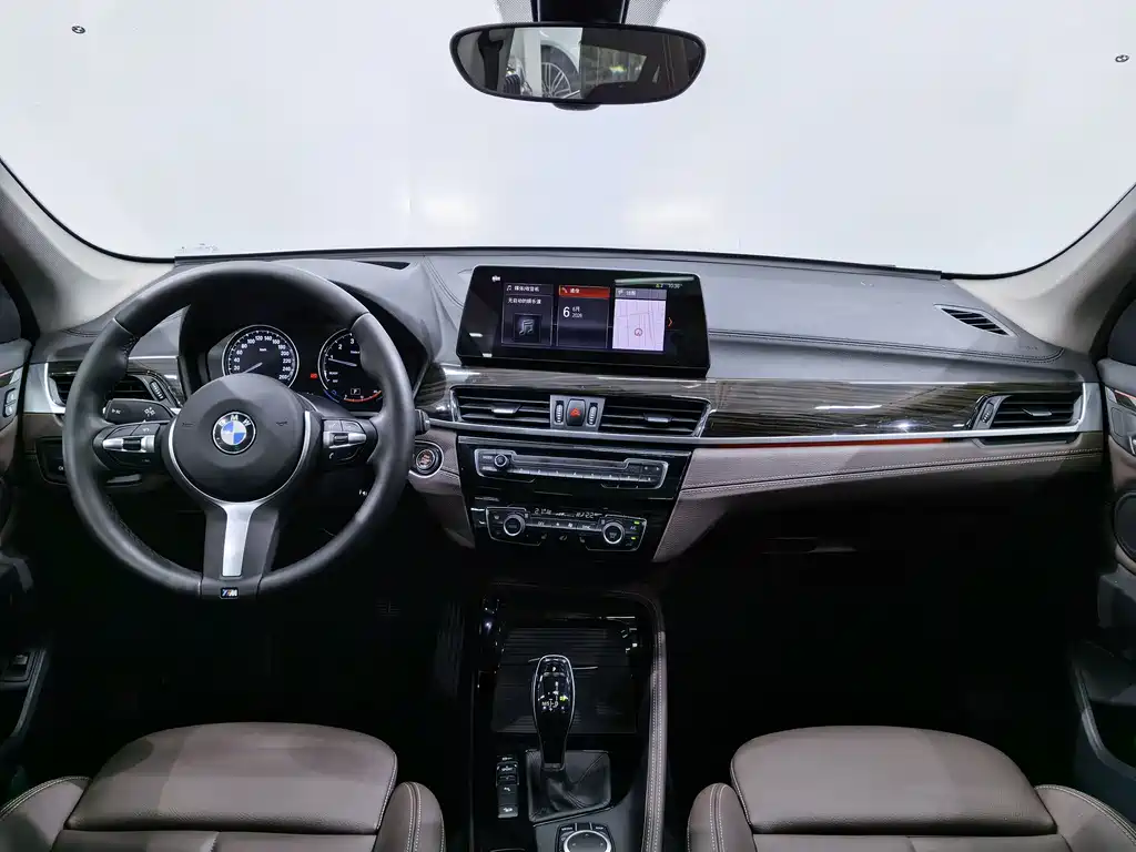 BMW X1 2020 — фото 8