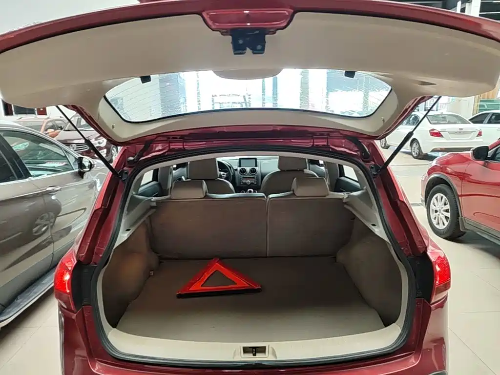 Nissan Qashqai 2015 — фото 19