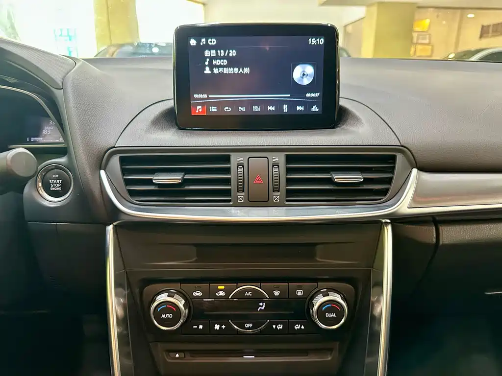 Mazda CX-4 2016 — фото 14