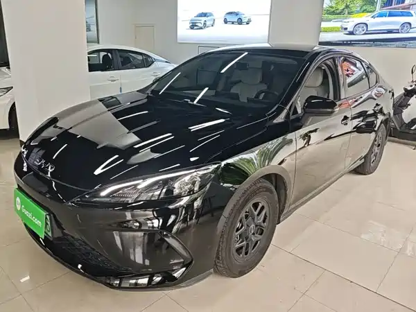 BYD Seal 05 DM-i 2025