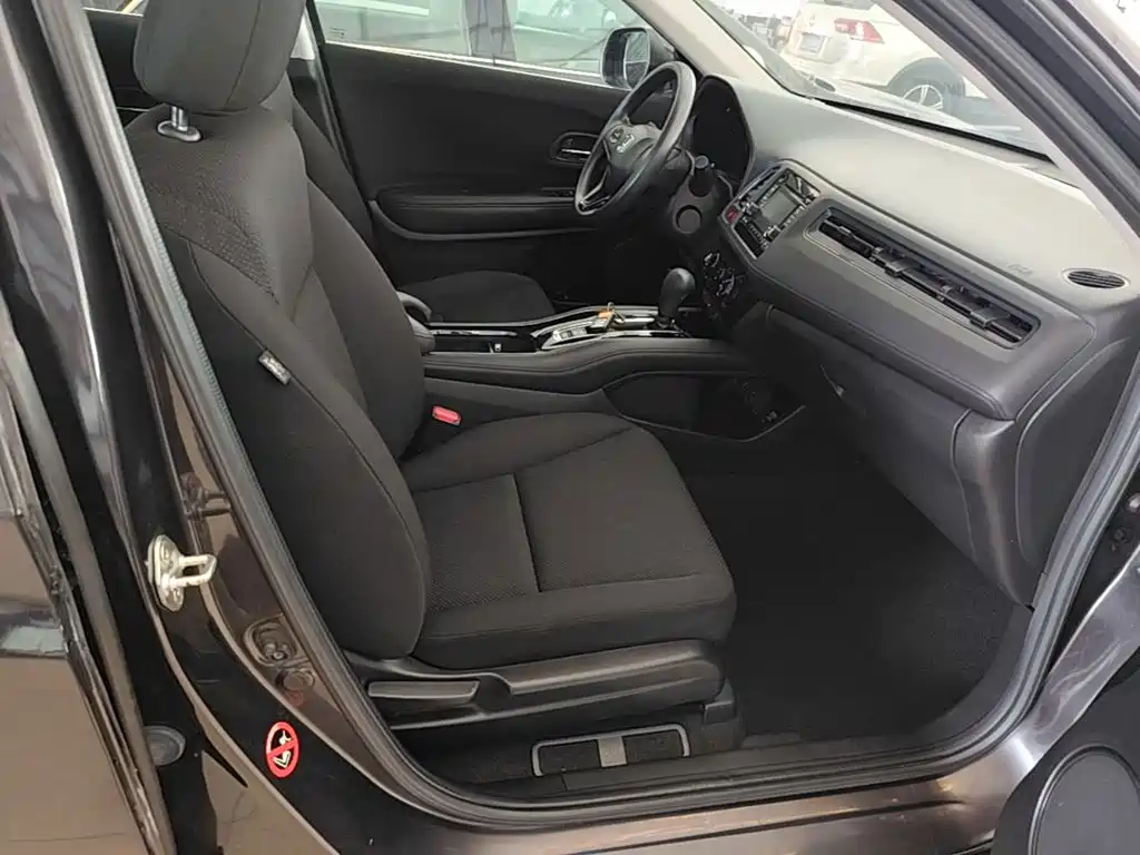 Honda Vezel 2017 — фото 25