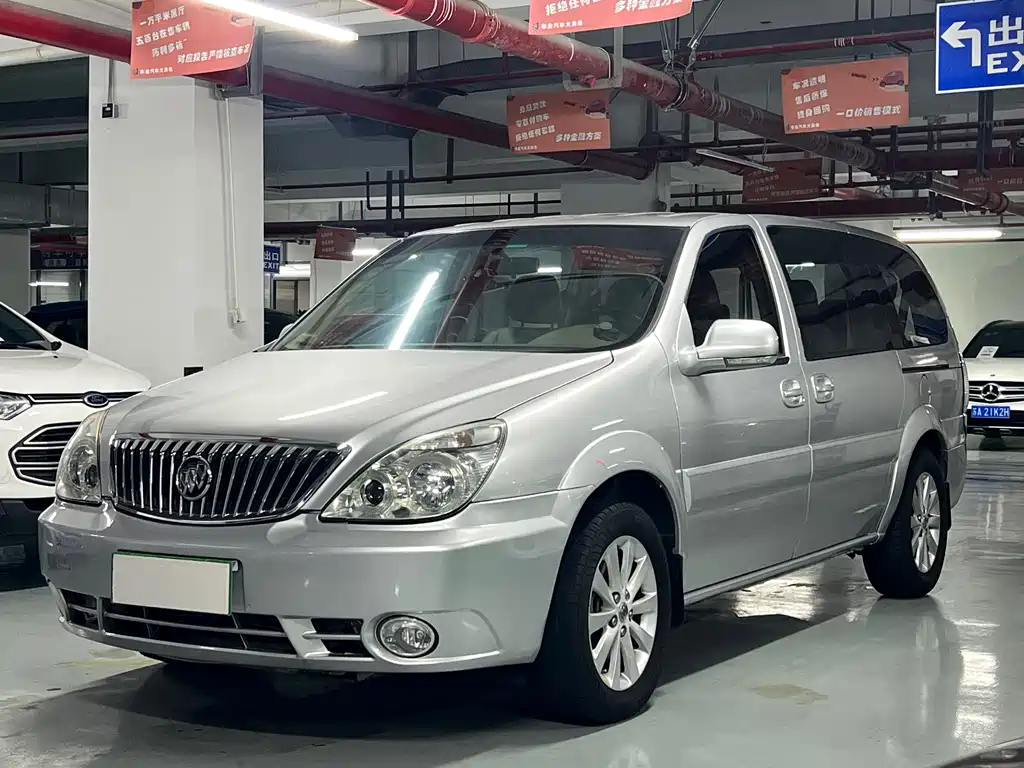 Buick GL8 2013