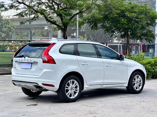 Volvo XC60 2014