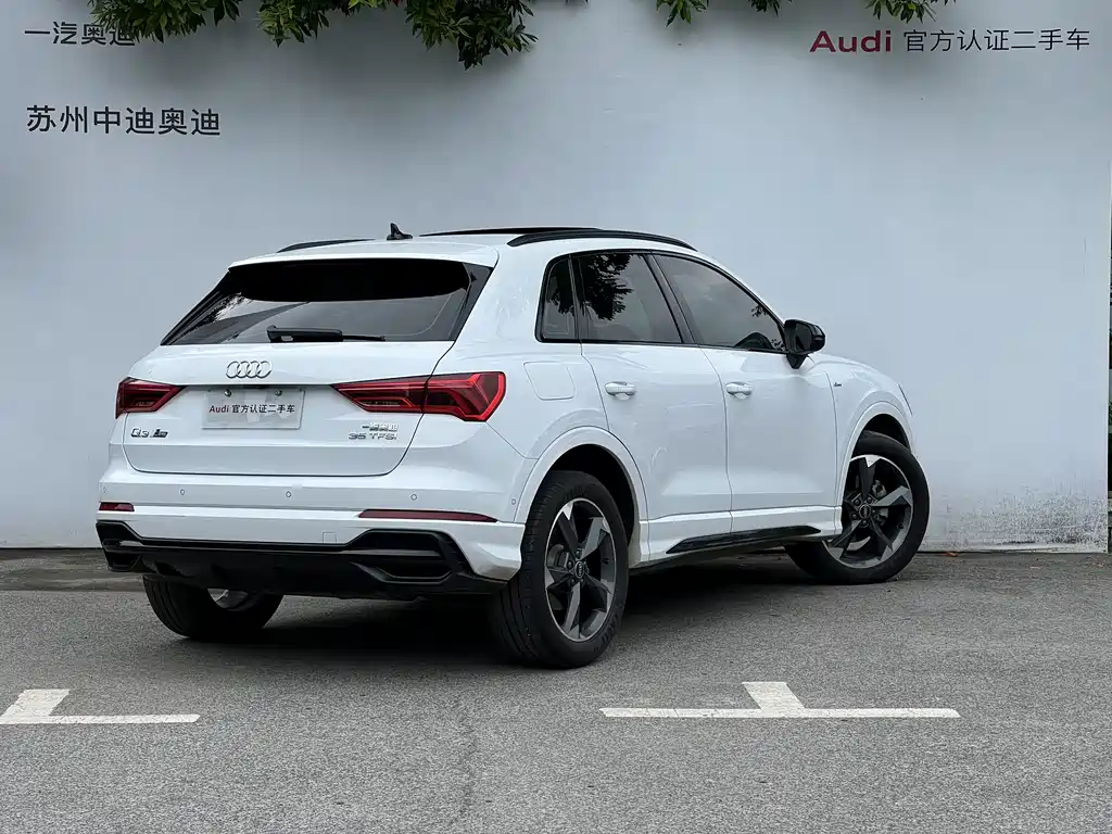 Audi Q3 2022 — фото 4