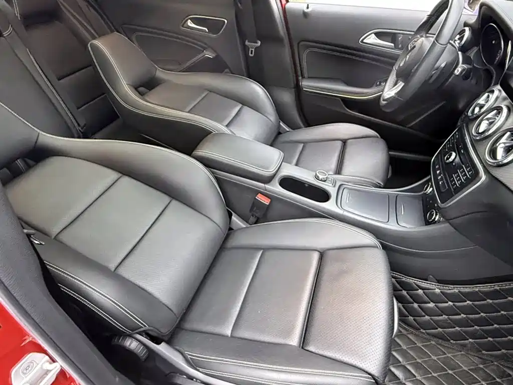 Mercedes-Benz GLA 2017 — фото 17