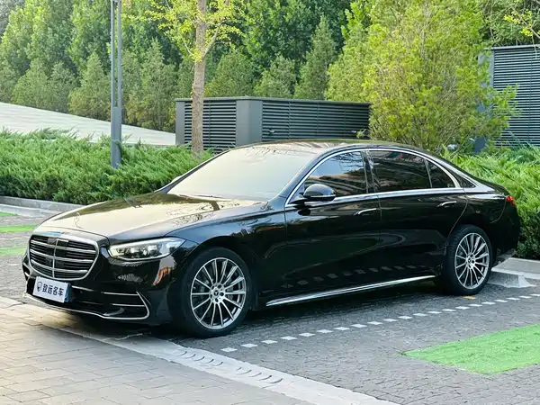 Mercedes-Benz S-Class 2022