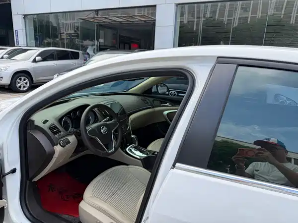 Buick Regal 2014