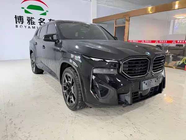 BMW XM 2023