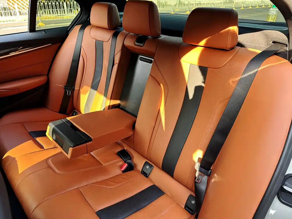 BMW M5 2019 — фото 10