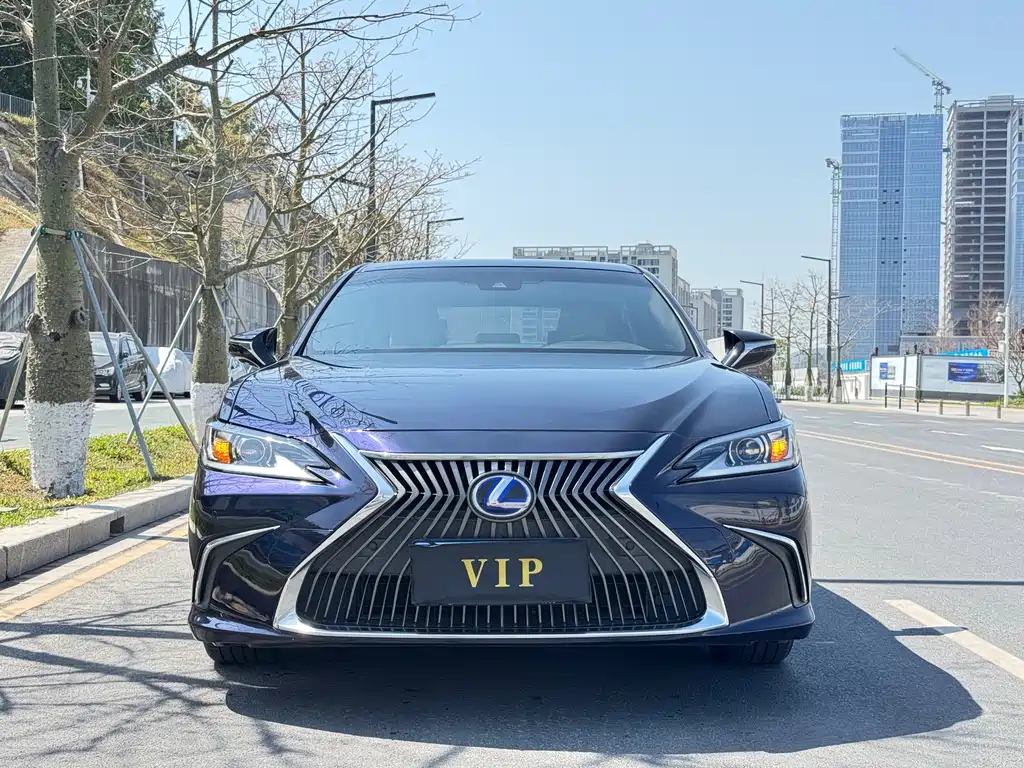 Lexus ES 2019 — фото 2