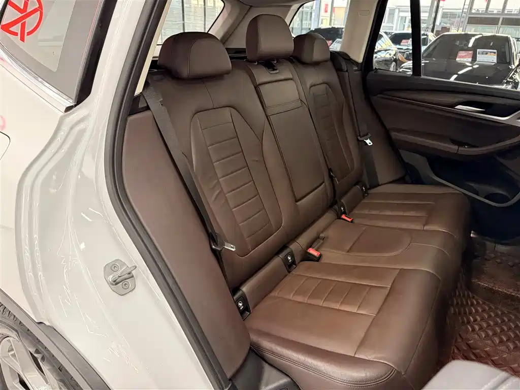 BMW X3 2019 — фото 10