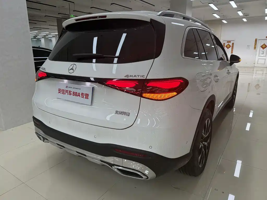Mercedes-Benz GLC 2023 — фото 4