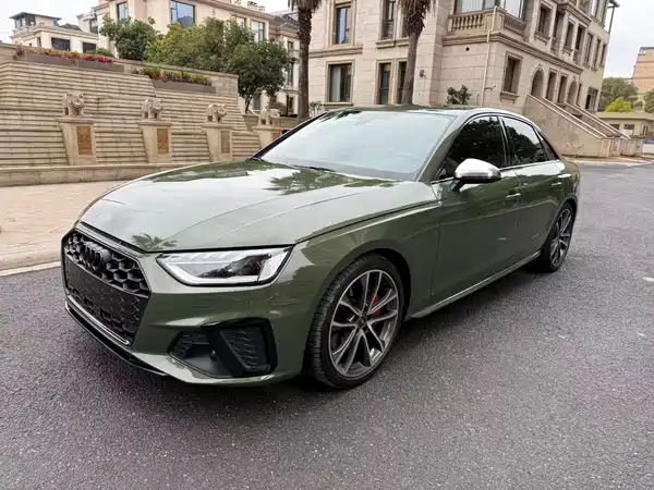 Audi S4 2024