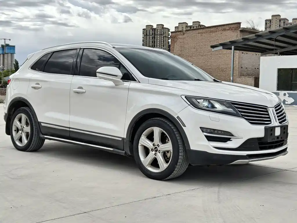 Lincoln MKC 2016 — фото 3