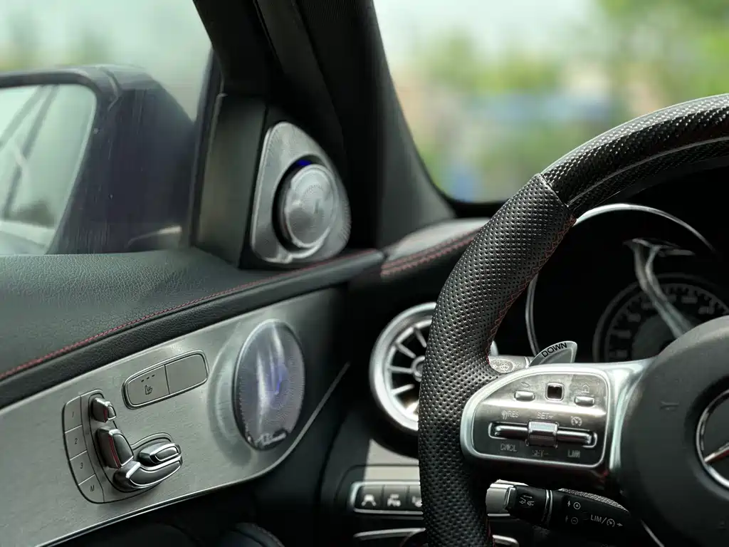 Mercedes-Benz C-Class AMG 2017 — фото 18