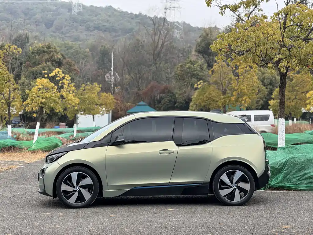 BMW i3 2016 — фото 3