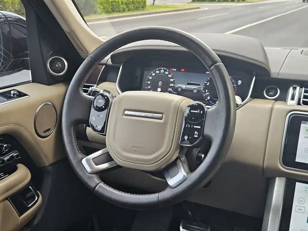 Land Rover Range Rover 2021 — фото 11