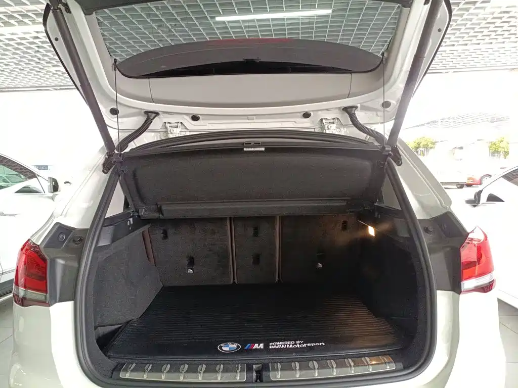 BMW X1 2022 — фото 15