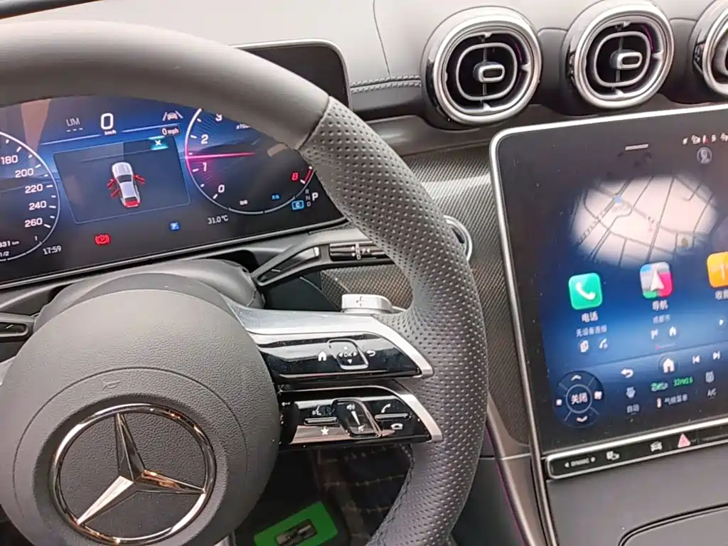 Mercedes-Benz C-Class 2025 — фото 14