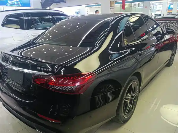 Mercedes-Benz E-Class 2021