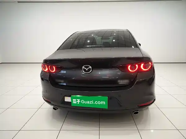 Mazda 3 Axela 2023