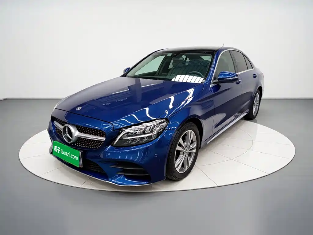 Mercedes-Benz C-Class 2021