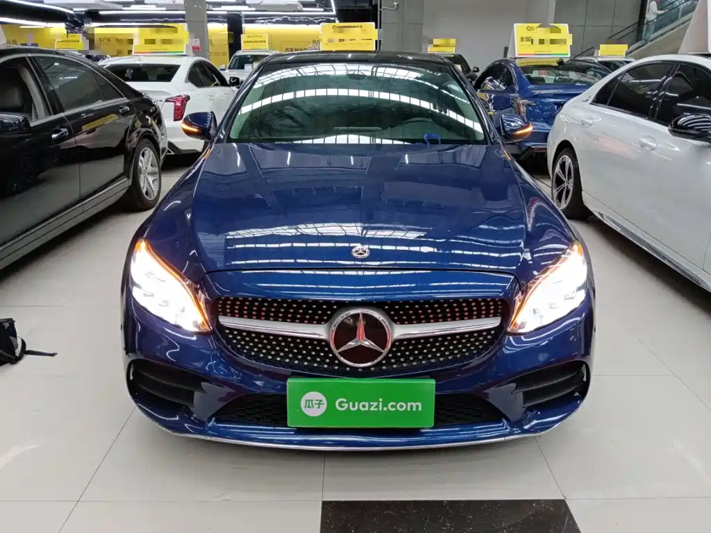 Mercedes-Benz C-Class 2021