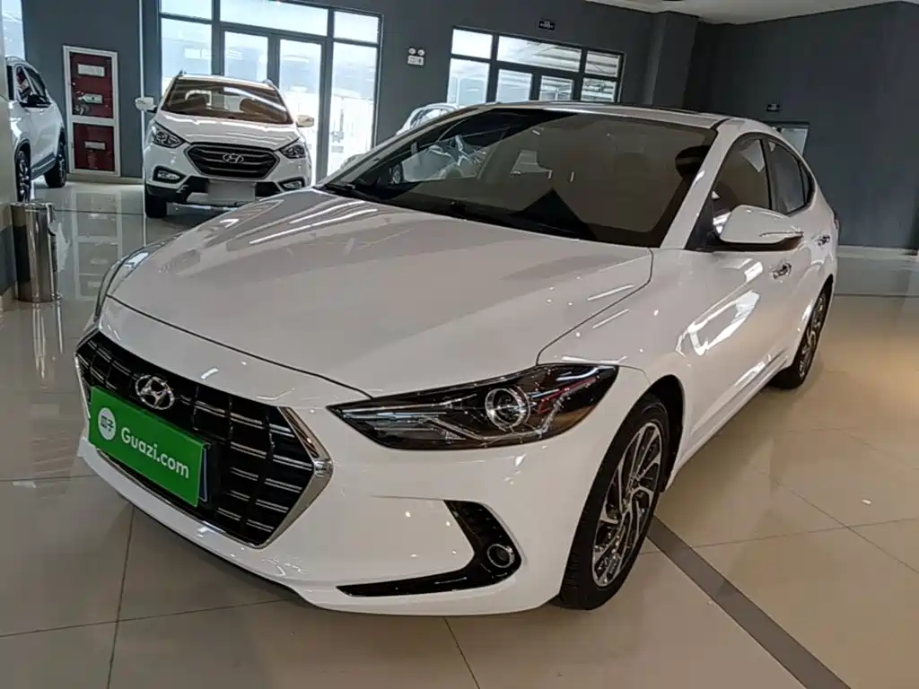 Hyundai Elantra 2019