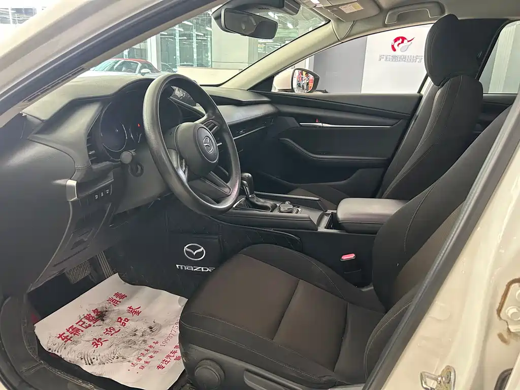 Mazda 3 Axela 2020