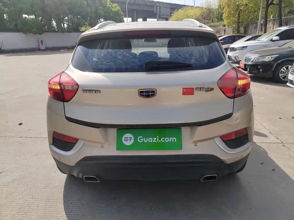 Geely Emgrand GS 2017