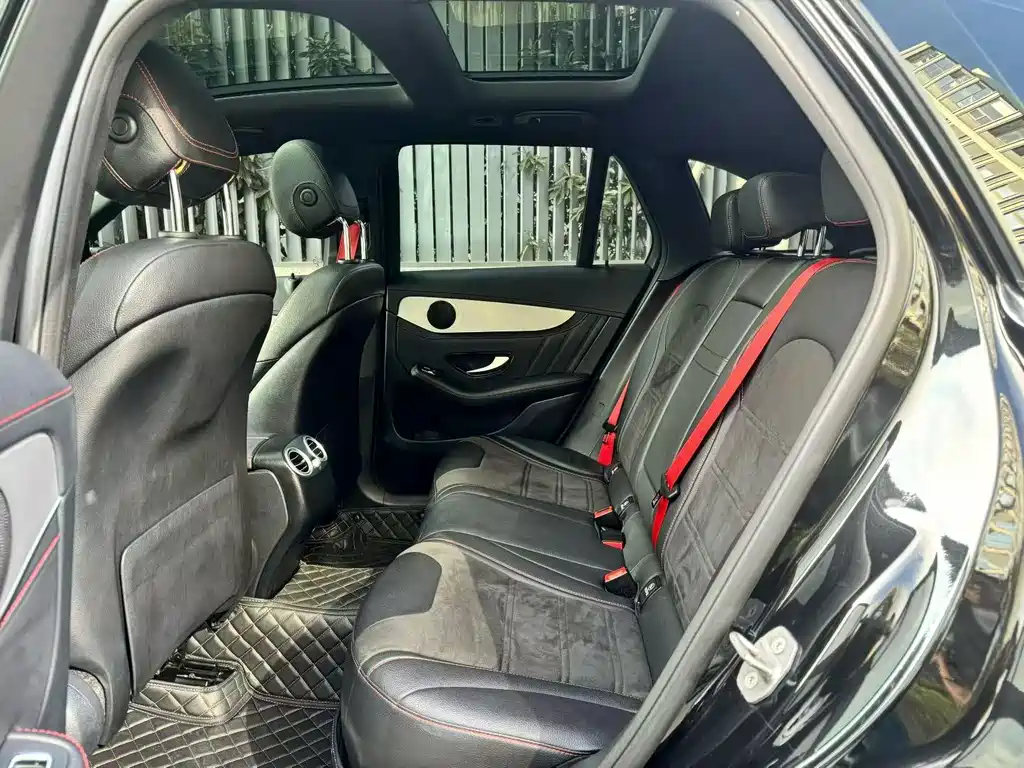 Mercedes-Benz GLC AMG 2020 — фото 5