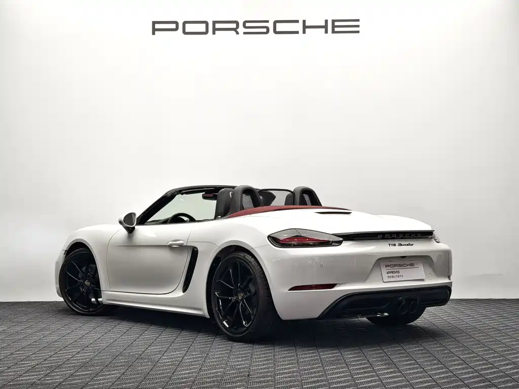 Porsche 718 2025 — фото 8